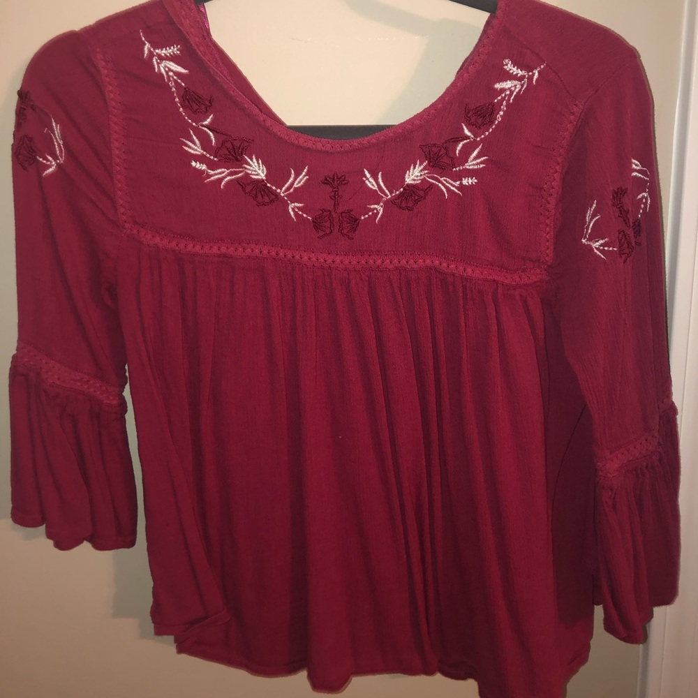 Long sleeve embroidered blouse